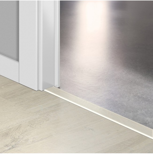 Quick-Step perfil INCIZO QSINCP03178 Roble Blanco Charlotte